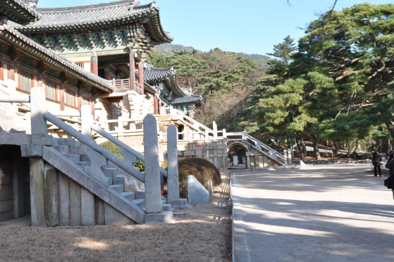 경주 불국사, 가을 끝자락과 월지의 밤