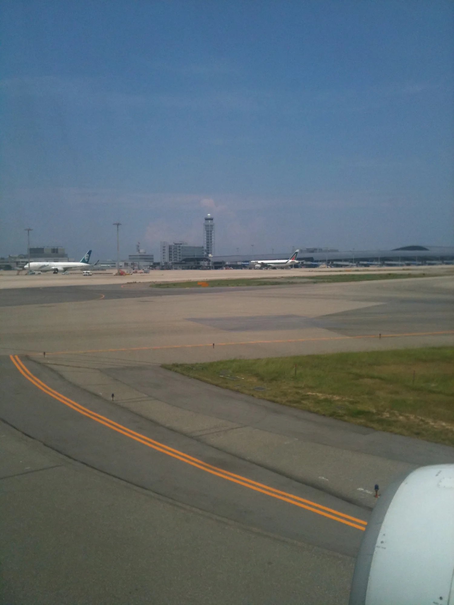 간사이공항 착륙 직전 활주로