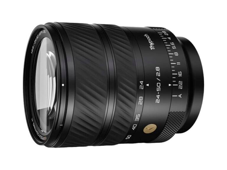 타이복 보이저 AF 24-50mm F2.8 렌즈 사선 전면, 앞알과 초점거리 눈금
