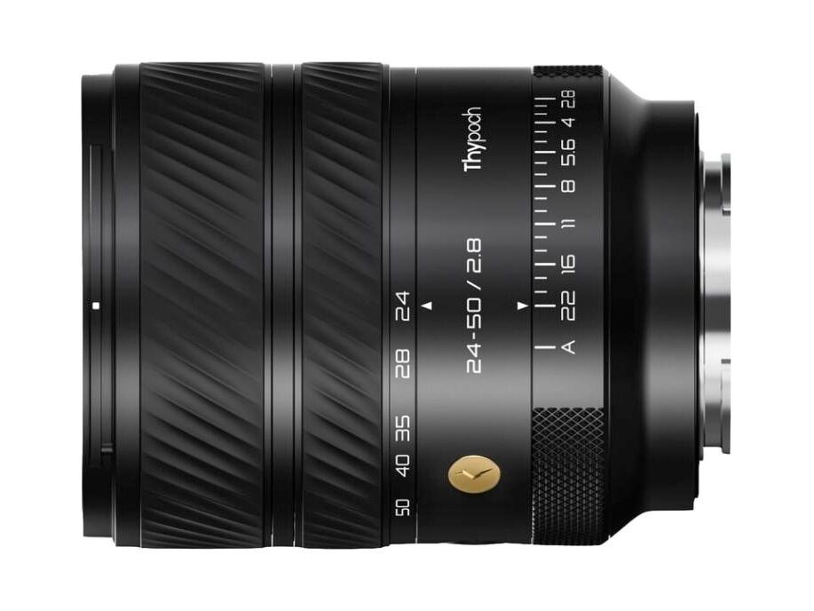 타이복 보이저 24-50mm 렌즈 측면, 초점거리 눈금과 조리개링
